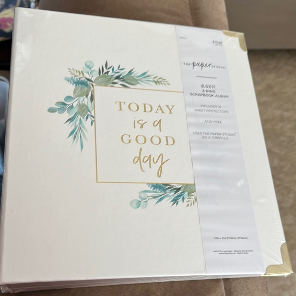 White and Gold Scrapbook Album